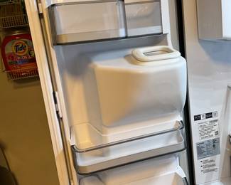 Samsung water and ice in the door