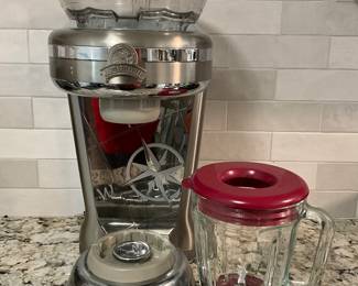 Margaritaville counter top frozen margarita maker