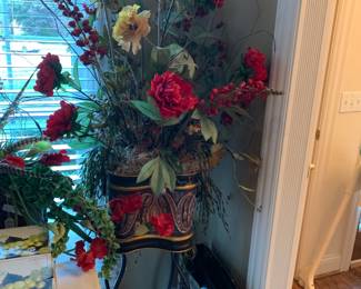 #142	Metal Flower pot w/Red/Yellow Flowers - 5' Tall Total Height - 2 pc	 $60.00 			

