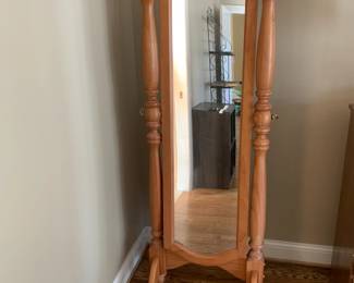 #31	floor mirror 24x70	 $100.00 			
