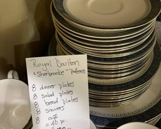 #50	Royal Doulton "Sherbrook Pattern" - 40 pieces	 $120.00 			
