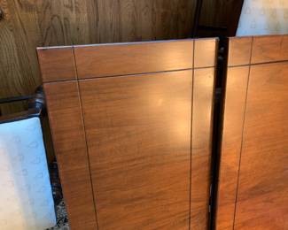#1	walnut dining room table with 2 leaves hiding inside 60to96x40x30 with 5 chairs	 $225.00 			
