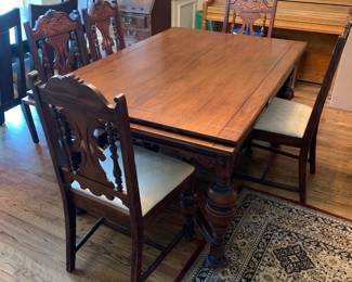 #1	walnut dining room table with 2 leaves hiding inside 60to96x40x30 with 5 chairs	 $225.00 			
