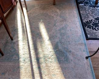 #119	Blue/Tan /White 5x9 machine Made Rug	 $75.00 			
