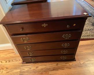 #114	Wood Chest of 5 Drawers - 33x18x29	 $75.00 			
