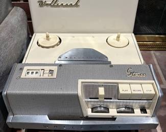 Vintage Wollensak T-1500 Reel to Reel Tape Recorder