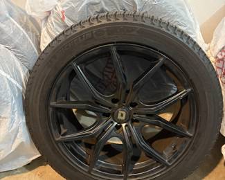 Set of 4 Drag DR67 Wheel Mounted with Michelin Snow Tires