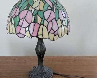 Art deco stained glass lamp