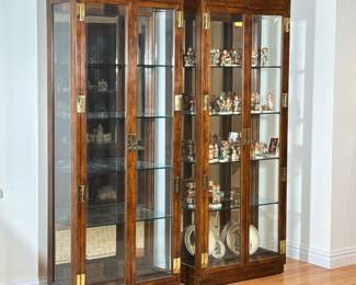 PAIR HENREDON LIGHTED GLASS DISPLAY CABINETS