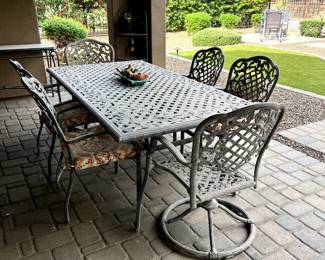 Lovely outdoor furniture