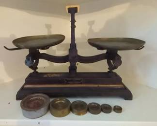 Henry Troemner Antique Cast Iron Scale w Weights
