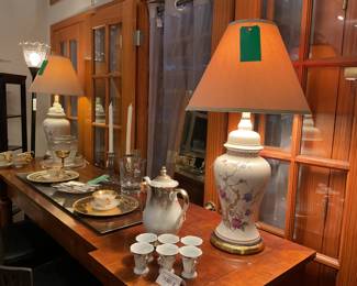 Set of 2 vintage ginger jar lamps $68 + tax each