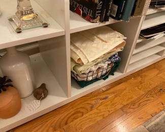 Assorted, colored, tablecloth, lace, cotton, cloth embroidered red placemats