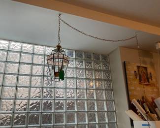 1980s, glass and brass hanging pendant lamp, Victorian style