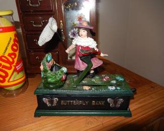 VINTAGE BUTTERFLY CAST IRON BANK