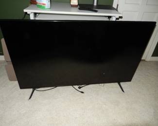 55" FLAT SCREEN TV