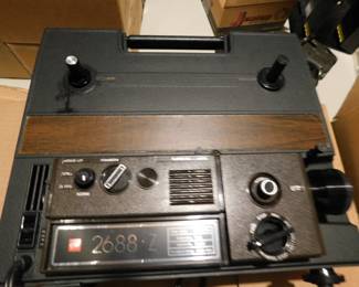 GAF DUAL 8 MOVIE PROJECTOR