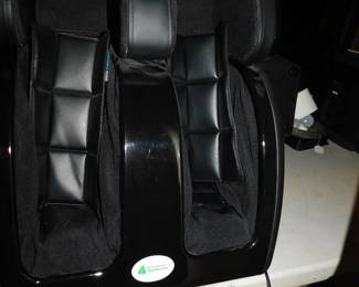 MEDICAL BREAKTHROUGH
PODIATRIST FOOT & CALF MASSAGER