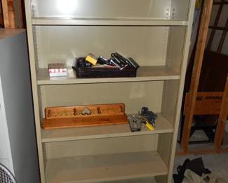 METAL SHELF