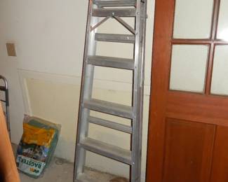 LADDER