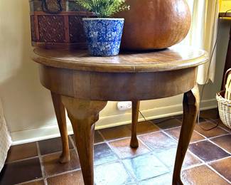 Antique Queen Ann style side table