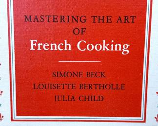 Vintage Cookbook, Mastering The Art of French Cooking by Simone Beck, Louisette Berthole and Julia Child. Eight Printing, 1964