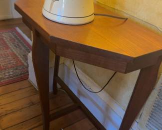 Elegant Wooden Table (24 x 24 x 12”)