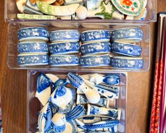 Various chopstick holders and napkin rings