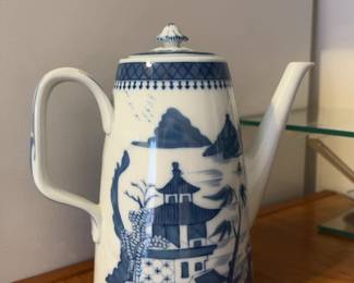 Mottahedeh Blue Canton coffee pot.