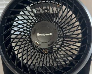 Honeywell Table Fan