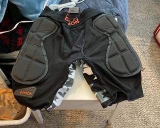 Demon SNOW Flex-Force X D3O impact shorts (small) - BRAND NEW