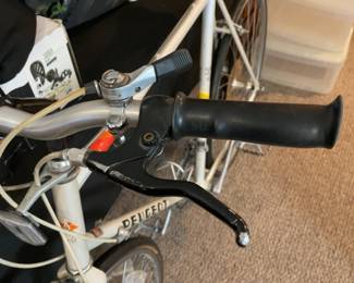 Vintage Peugeot Tube Special Carbolite 103 Road Bike - needs new tires and tuning