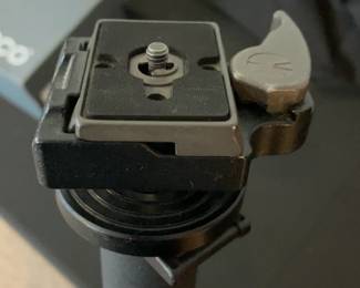 Manfrotto 679B Aluminum Monopod with 234RC Quick Release Head