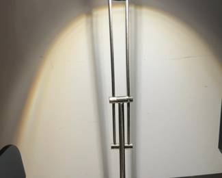 Modern LED Table Lamp (25”)