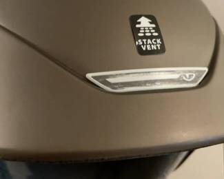 GIRO SEAM Adult Medium Snowboard or Ski Helmet - BRAND NEW in original box