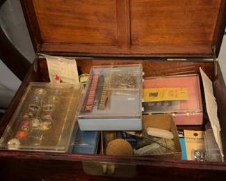 Wooden Chest (20 x 15 x 10”)