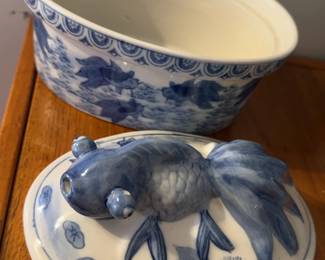 Vintage Blue and White Fish Covered Dish (10” x 7” x 6”)