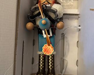 Large Steinbach Nutcracker