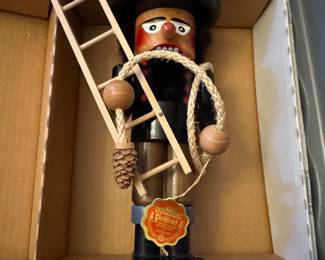 Large Steinbach Nutcracker