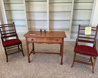 Matching chairs to the kitchen table