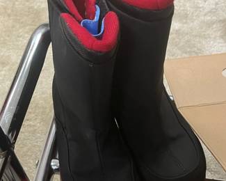 New snow boots