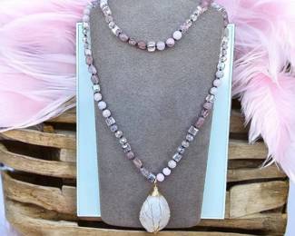 Sweater Necklace In Rose Quartz