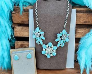 Vintage Avon SHB Steel Magnolia Turquoise Necklace Earring Set