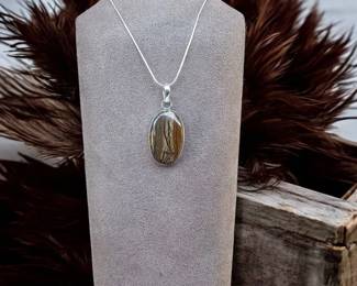 Oval Tigers Eye Necklace