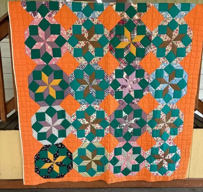 Beautiful Antique Handmade Star Of Bethlehem Quilt
