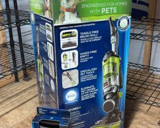 New In Box Bosses Pet Hair Eraser Upright Vacuum With Sweep Accessory