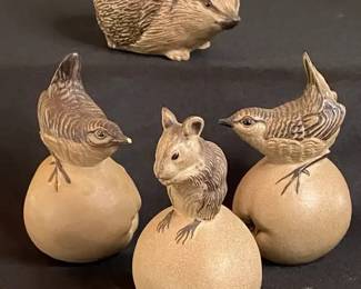 Vintage Poole Pottery Hedgehog With Wrens And Mouse On Apples Stoneware England