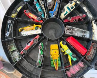 Hot Wheels Super Rally car case with assorted cars