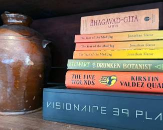 Books, including Visionaire 39 Play collection of 16 flipbooks by four artists/directors