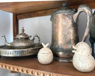 Silver plate items + ceramics